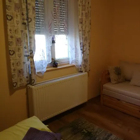 Levendulas Haz 3* Becsehely